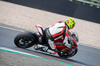 donington-no-limits-trackday;donington-park-photographs;donington-trackday-photographs;no-limits-trackdays;peter-wileman-photography;trackday-digital-images;trackday-photos